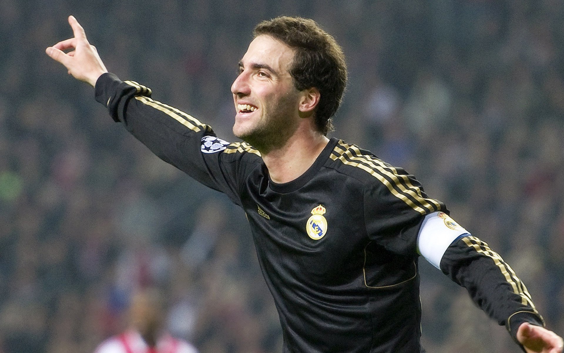 世界杯巅峰时刻：足球运动的极致追求，足球世界杯的足球