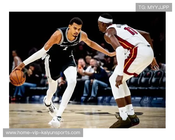 马刺青年队强势反弹，展望未来，马刺团队篮球集锦