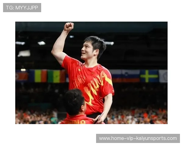 樊振东红衣首秀全景回顾：胜利+造型+热情球迷三重炸场，樊振东比赛精彩视频