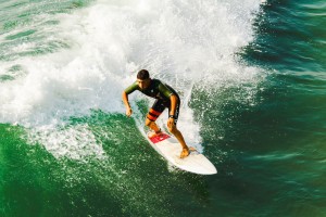 开云·体育全站登录地址-14中10！约基奇超神32+14+14打爆步行者：9战6次三双剑指历史三双王，约基奇单打